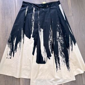 Gorgeous Anthropologie Eva Franco asymmetrical hemmed skirt!